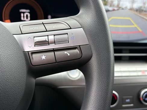 New 2026 Hyundai Kona SE FWD image 8