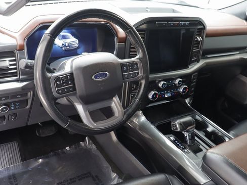 Used 2022 Ford F150 Lariat w/ Equipment Group 502A High image 7