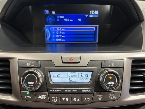 Used 2016 Honda Odyssey Touring image 19