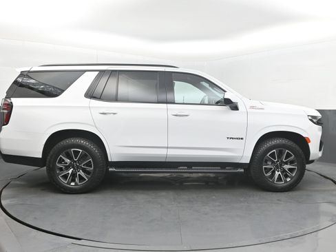 Used 2024 Chevrolet Tahoe Z71 AWD/4WD image 10