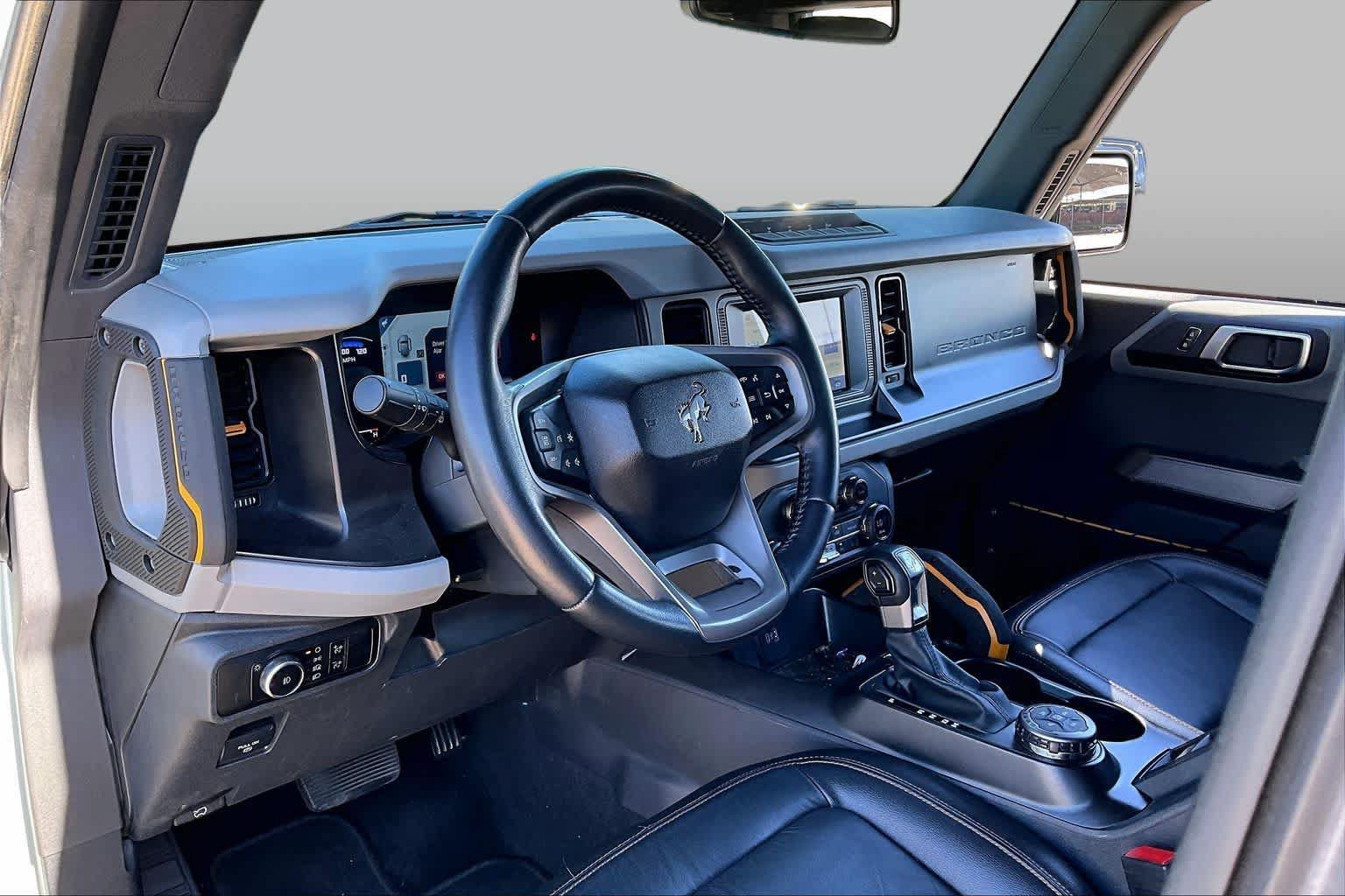 Used 2023 Ford Bronco Badlands AWD/4WD image 16