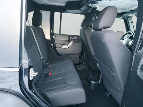 Used 2015 Jeep Wrangler Unlimited Sport w/ Quick Order Package 24S image 12