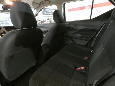 Used 2024 Nissan Kicks SV FWD image 20