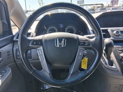 Used 2012 Honda Odyssey Touring Elite image 14