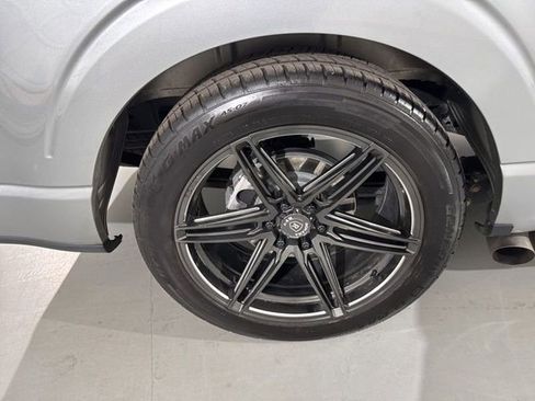 Used 2024 Ford F150 XL image 10