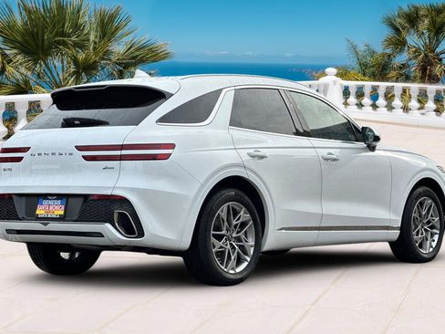 Used 2023 Genesis GV70 2.5T w/ Select Package image 5