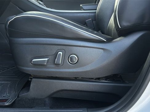 Used 2023 Hyundai Palisade SEL image 11