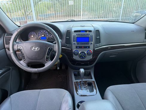 Used 2011 Hyundai Santa Fe SE FWD image 9