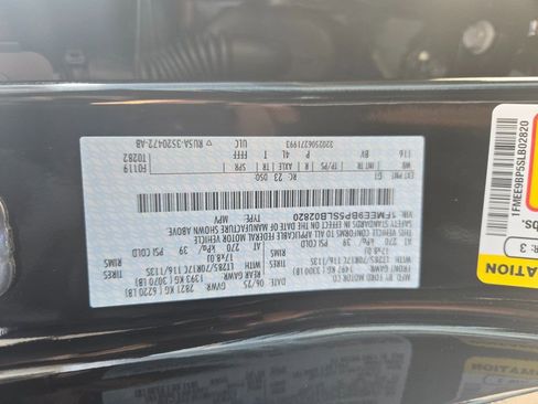 New 2025 Ford Bronco Badlands image 12