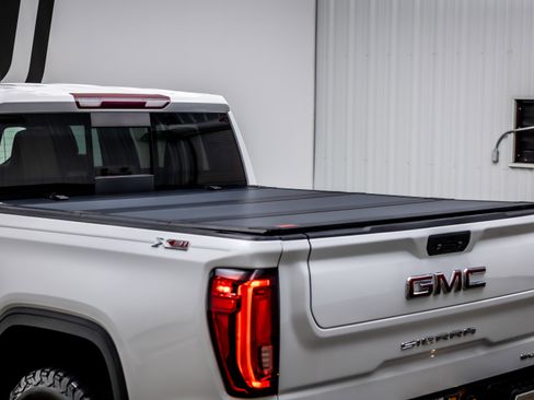 Used 2019 GMC Sierra 1500 SLT w/ SLT Premium Plus Package image 36