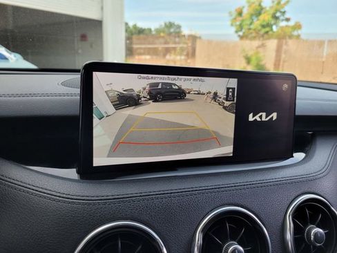 Certified 2022 Kia Stinger GT-Line RWD image 19