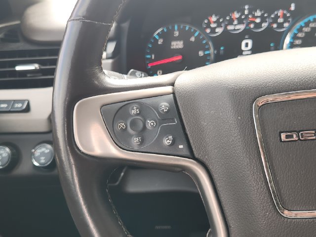 Used 2020 GMC Yukon Denali w/ Open Road Package AWD/4WD image 28