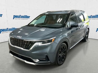 Used 2022 Kia Carnival SX