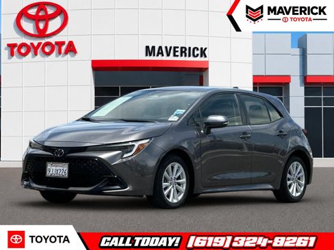 Used 2024 Toyota Corolla SE w/ SE Package FWD image 1