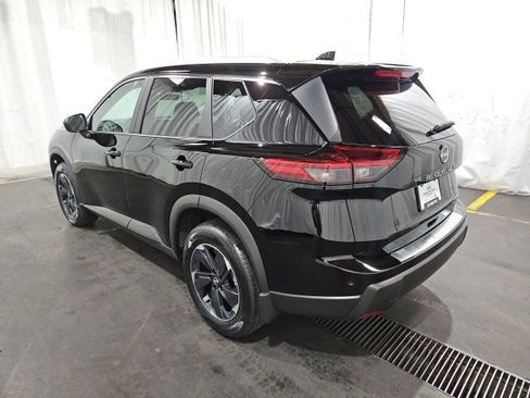 New 2026 Nissan Rogue SV w/ SV Premium Package image 5