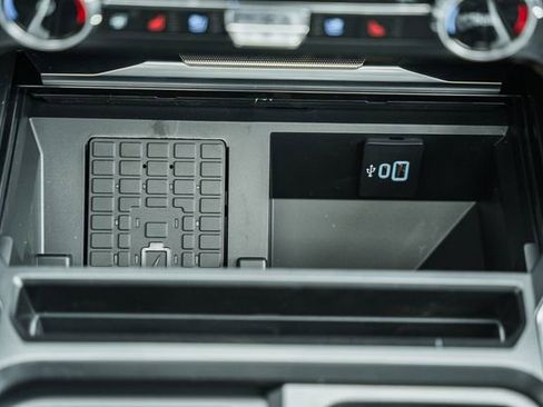 New 2026 Ford F250 Platinum AWD/4WD image 37