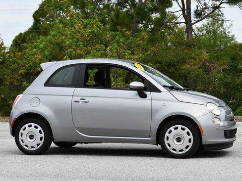 Used 2015 FIAT 500 Pop FWD image 8