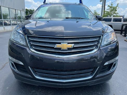 Used 2017 Chevrolet Traverse LT FWD image 9