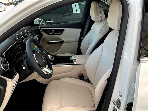 New 2026 Mercedes-Benz GLC 300 GLC 300 image 17