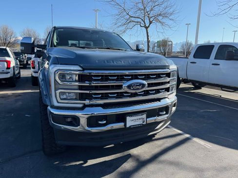 Used 2023 Ford F350 Lariat w/ Lariat Ultimate Package image 3