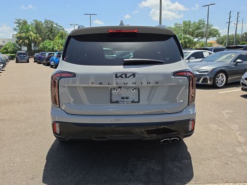 Certified 2025 Kia Telluride SX X-Line AWD/4WD image 7