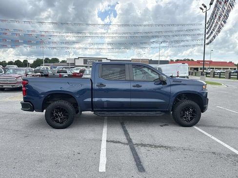 Used 2019 Chevrolet Silverado 1500 Custom Trail Boss w/ Custom Convenience Package AWD/4WD image 6