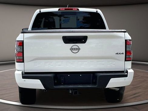 New 2026 Nissan Frontier SV AWD/4WD image 4