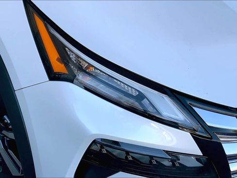 Used 2024 Nissan Rogue SL w/ SL Premium Package image 27