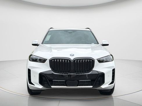 New 2026 BMW X5 xDrive50e w/ M Sport Package image 13