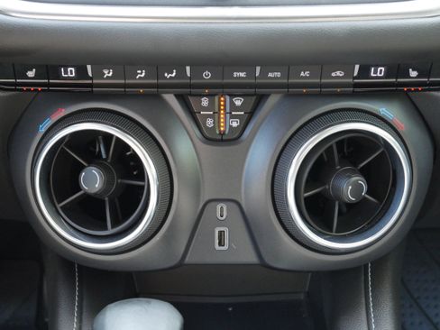 Certified 2023 Chevrolet Blazer LT w/ Midnight/Sport Edition AWD/4WD image 19