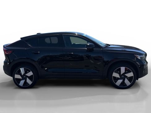 Used 2023 Volvo C40 P8 Recharge Ultimate w/ Protection Package Premier AWD/4WD image 6