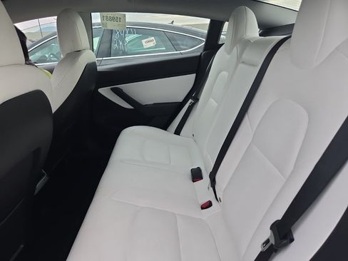 Used 2020 Tesla Model 3 Long Range AWD/4WD image 4