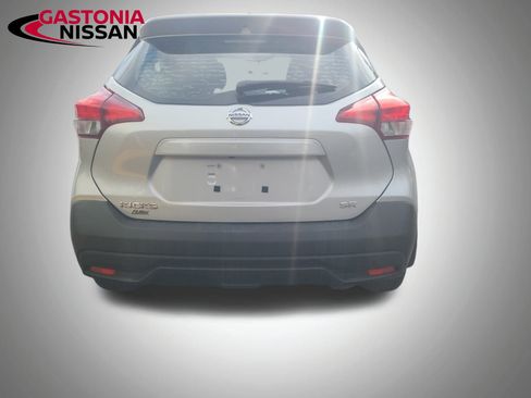 Used 2019 Nissan Kicks SR w/ Interior Electronics Package image 9