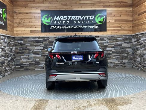 Used 2026 Hyundai Tucson SEL image 9