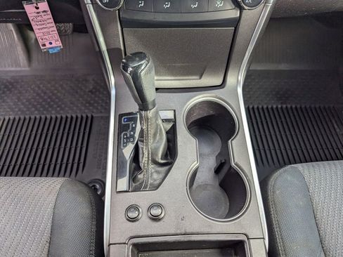 Certified 2017 Toyota Camry LE image 26