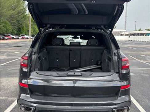 Used 2023 BMW X5 xDrive40i w/ M Sport Package AWD/4WD image 19