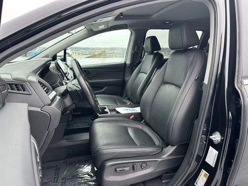 Used 2024 Honda Odyssey EX-L image 11