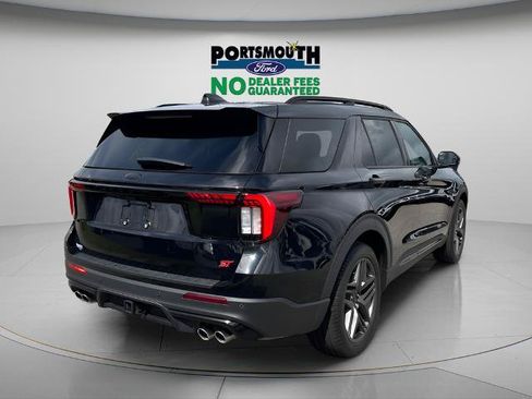 Certified 2025 Ford Explorer ST w/ Sun And Sound Package AWD/4WD image 28