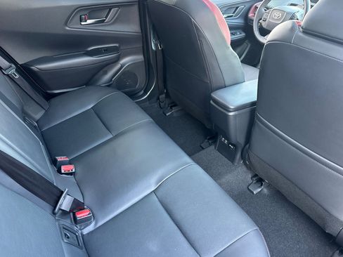 Used 2024 Toyota Prius Prime Premium image 29