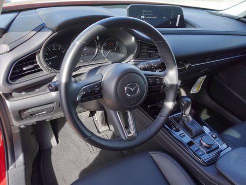 Certified 2025 MAZDA CX-30 AWD 2.5 S w/ Select Sport Pkg image 9