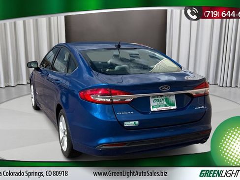 Used 2018 Ford Fusion S FWD image 2