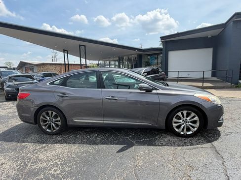 Used 2013 Hyundai Azera FWD image 10