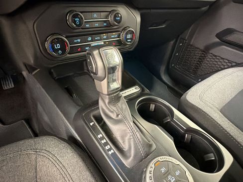 Used 2025 Ford Bronco Big Bend AWD/4WD image 18