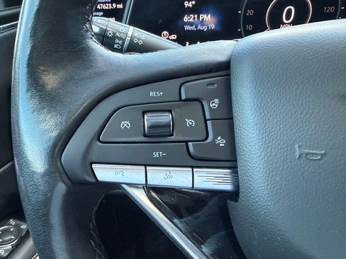 Used 2021 Cadillac Escalade ESV Sport w/ Driver Assist Tech Package AWD/4WD image 35