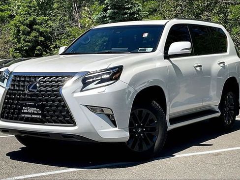 Used 2023 Lexus GX 460 Premium w/ Premium Package AWD/4WD image 3