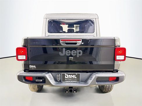 New 2026 Jeep Gladiator Sport image 6