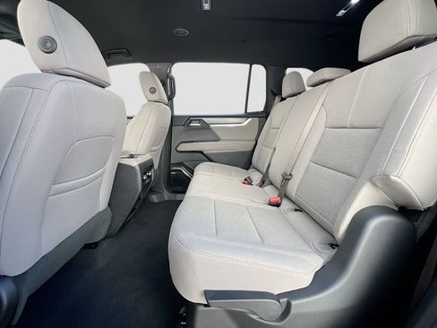 New 2025 GMC Acadia Elevation w/ Black Edition image 17