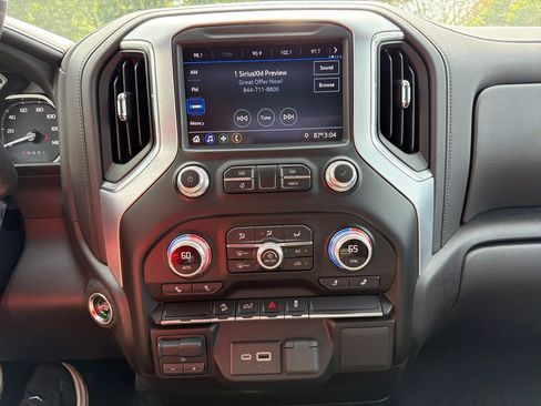 Used 2023 GMC Sierra 2500 SLE w/ SLE Value Package; AWD/4WD image 30