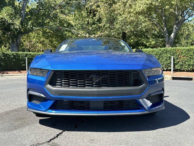 Used 2024 Ford Mustang Coupe RWD image 10