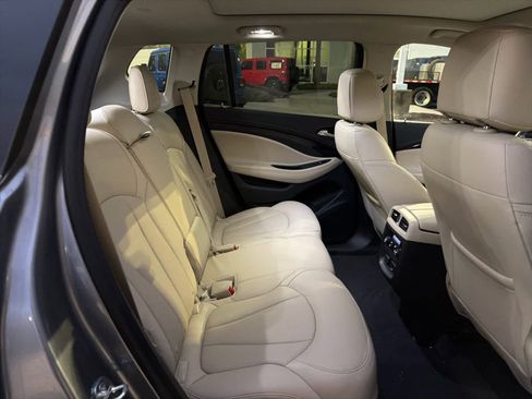 Used 2019 Buick Envision Essence image 56